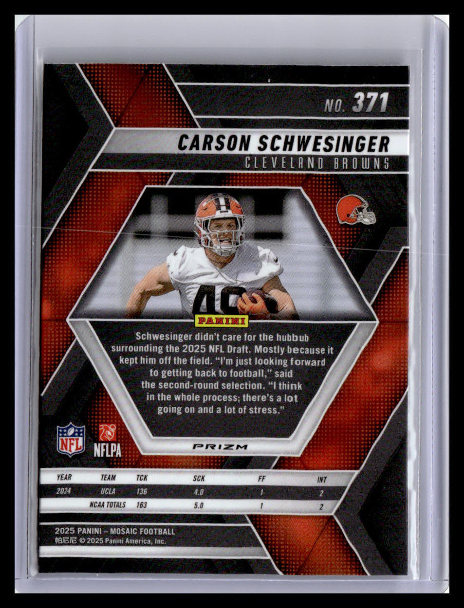 2025 Panini Mosaic #371 Carson Schwesinger Mosaic Red and White Stripe