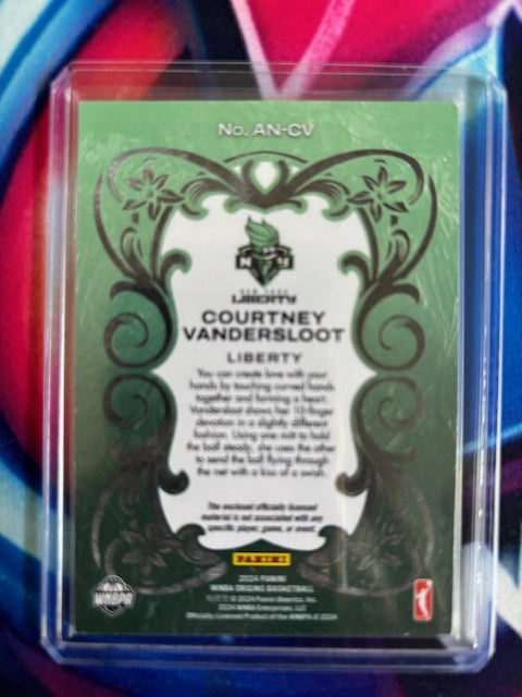 2024 Panini Origins WNBA #AN-CV Courtney Vandersloot Art Nouveau Memorabilia