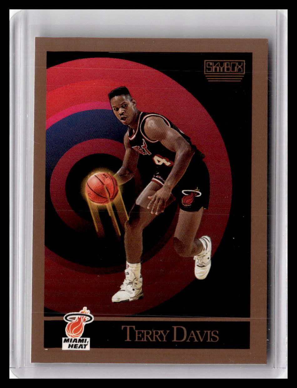 1990-91 SkyBox #144 Terry Davis