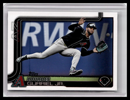 2025 Topps #136 Lourdes Gurriel Jr.