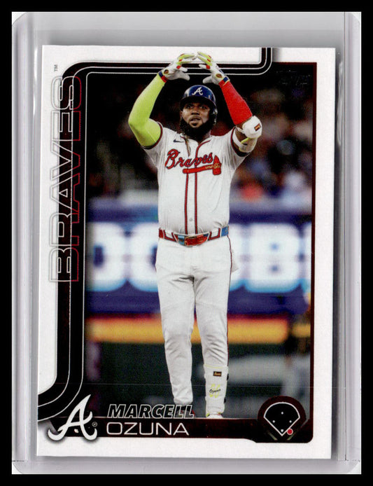 2025 Topps #160 Marcell Ozuna