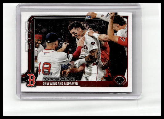 2025 Topps #312 Dub &amp; Drench: On a Wing and a Sprayer Sandglitter