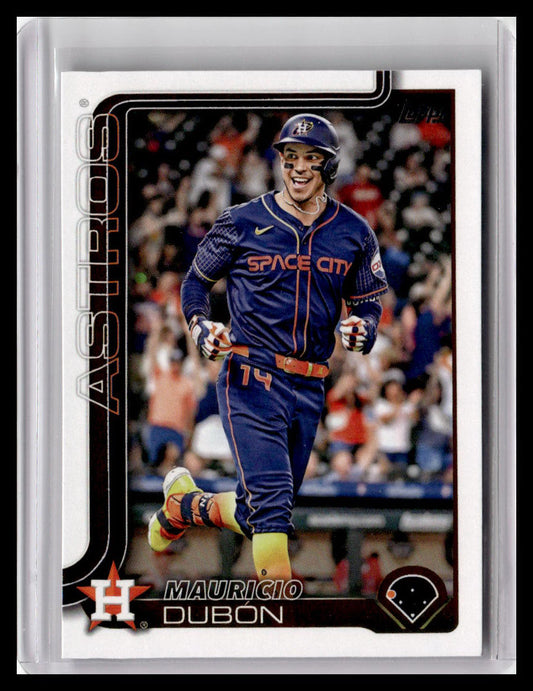 2025 Topps #222 Mauricio Dubón