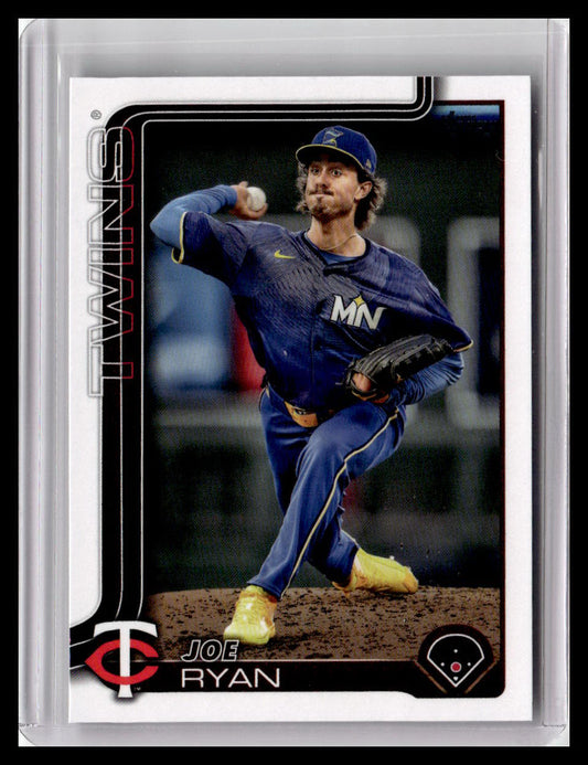 2025 Topps #40 Joe Ryan