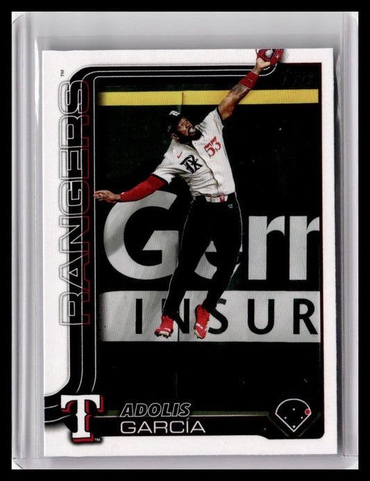 2025 Topps #247 Adolis García