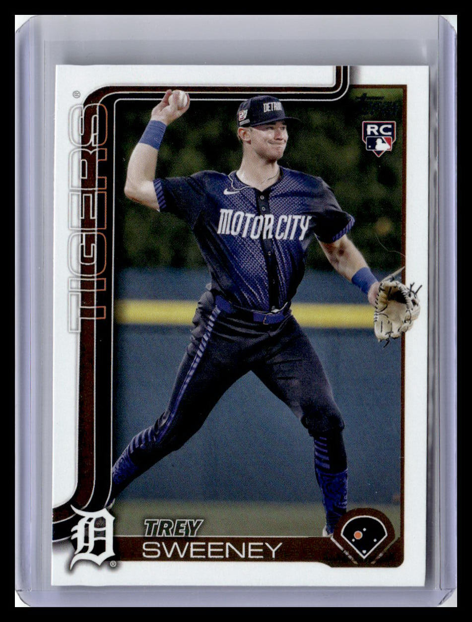 2025 Topps #67 Trey Sweeney