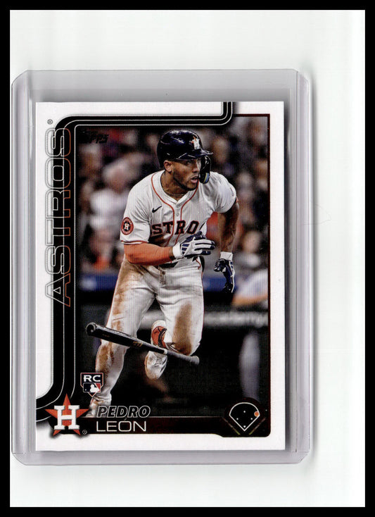 2025 Topps #30 Pedro León