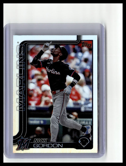 2025 Topps #57 Nick Gordon Rainbow Foil