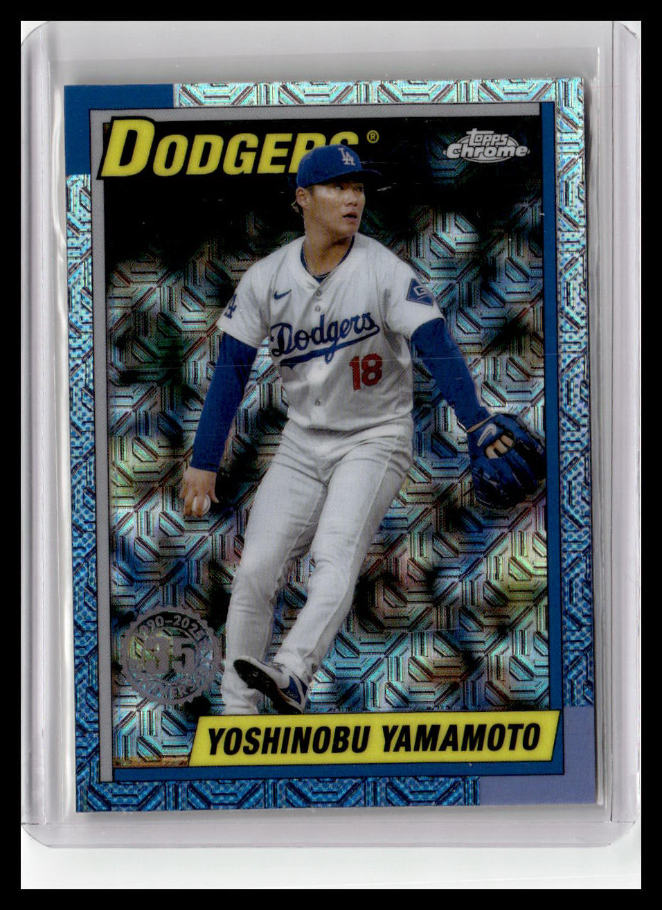 2025 Topps #T90C-76 Yoshinobu Yamamoto 1990 Topps Baseball Mojo Blue