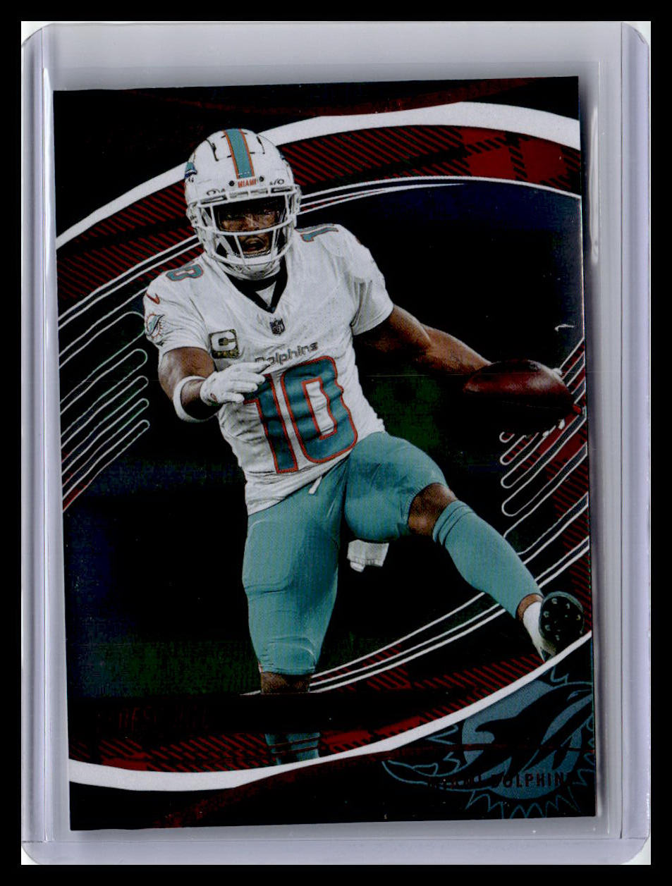 2025 Panini Absolute #9 Tyreek Hill Red & Green