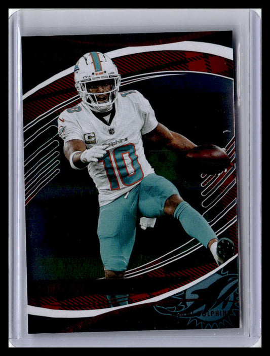 2025 Panini Absolute #9 Tyreek Hill Red & Green