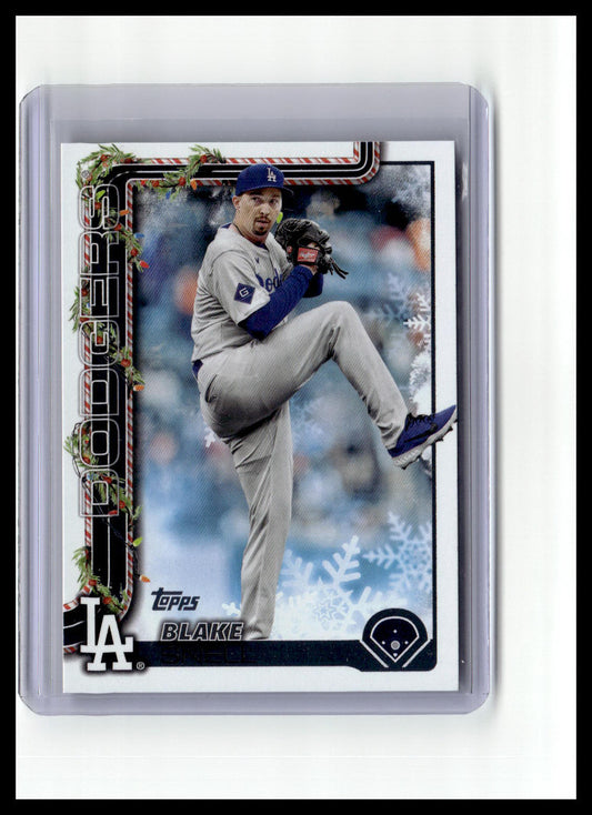 2025 Topps Holiday #H135 Blake Snell Holiday Cookie SP Variation