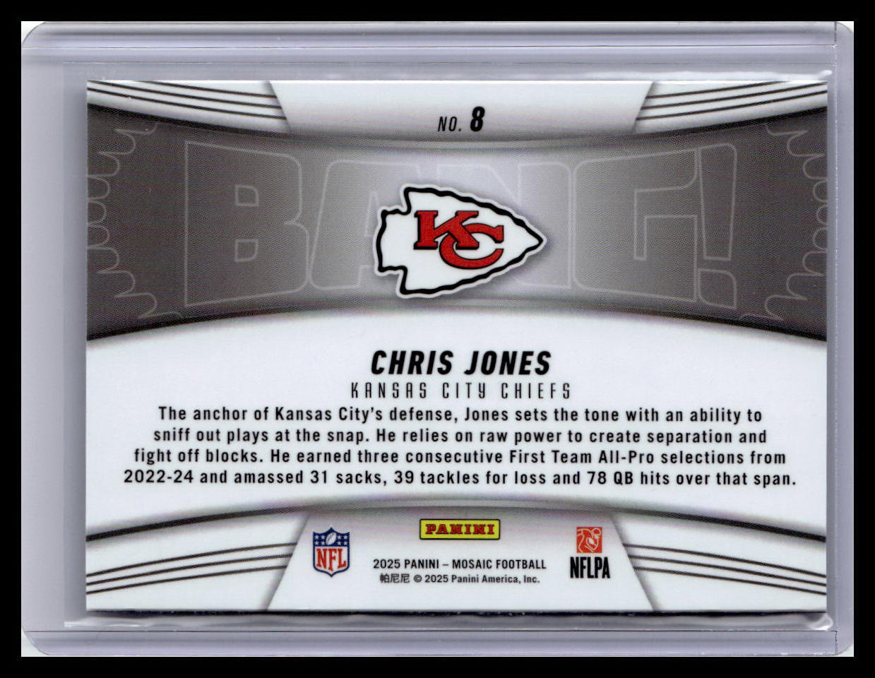 2025 Panini Mosaic #8 Chris Jones Bang!