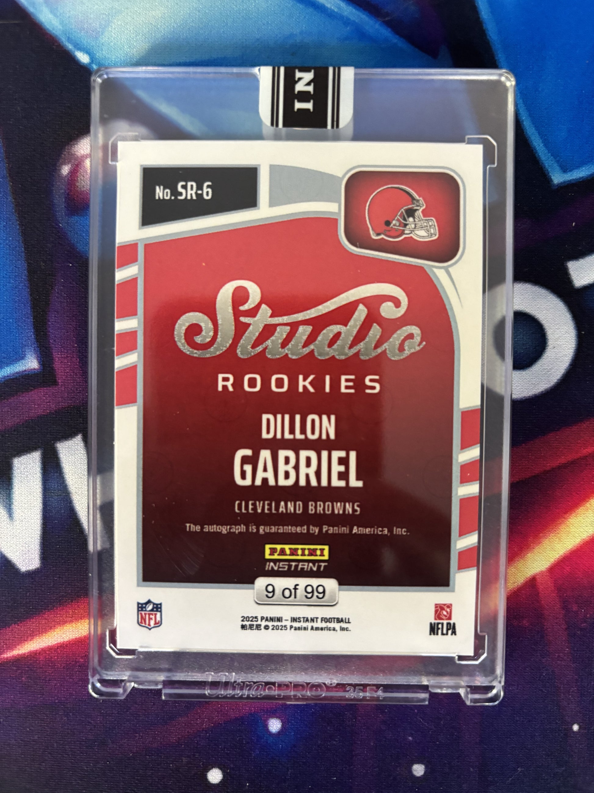 2025 Panini Instant NFL Studio Rookies #SR-6 Dillon Gabriel SP 9/99