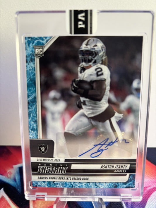 2025 Panini Instant NFL #368 Ashton Jeanty Water SSP 4/10 Auto