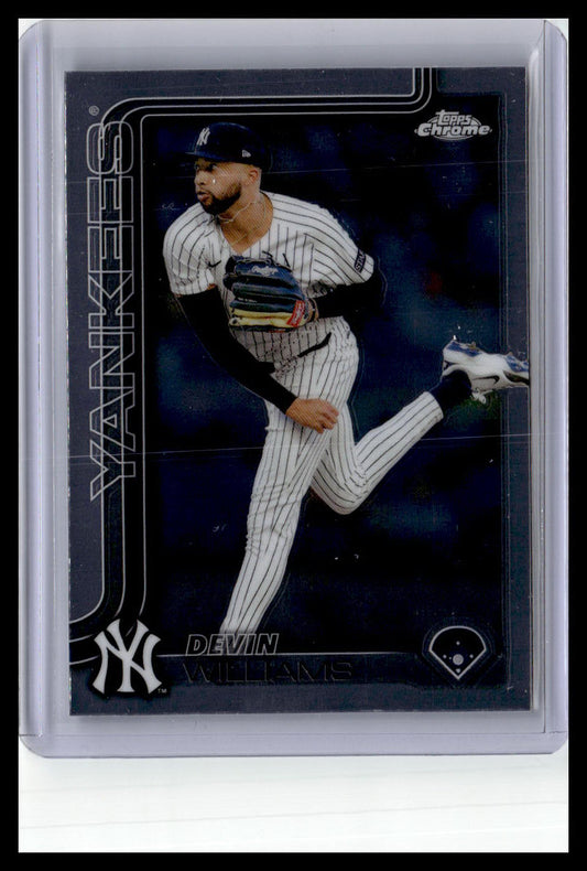 2025 Topps Chrome #153 Devin Williams
